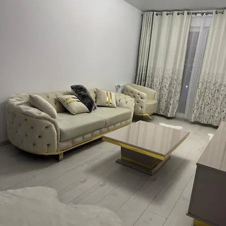 Doua Titan דירה *